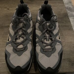 Nike ACG Sneakers 2008 Grey Black Yellow Athletic Shoes Womens Size 12 Brand New
